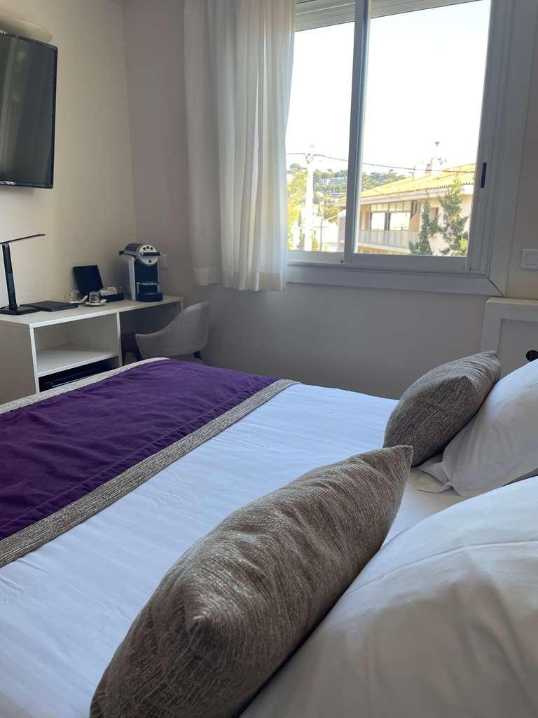 Best Western Plus Hotel La Rade Cassis Room photo